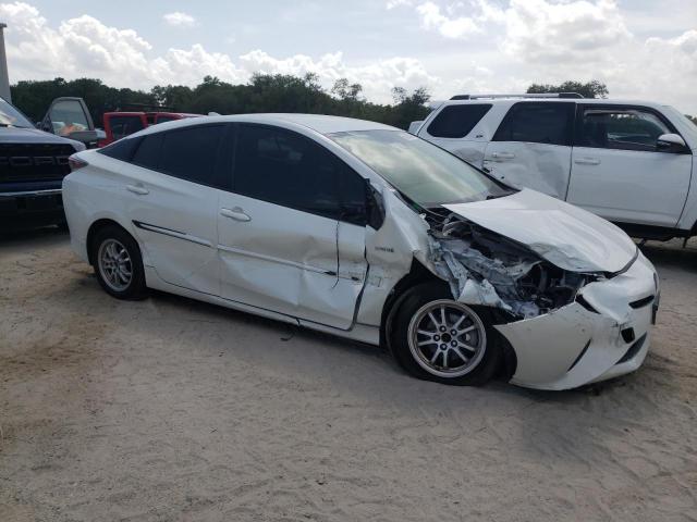 JTDKARFU8H3034279 - 2017 TOYOTA PRIUS PRIM 白色 照片 4