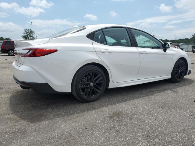 4T1DAACK2SU060452 - 2025 TOYOTA CAMRY XSE WHITE photo 3