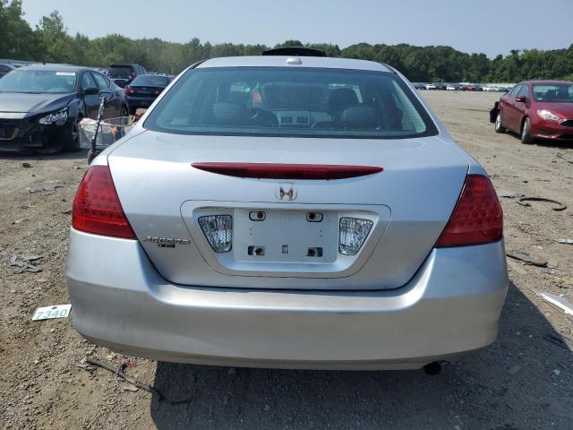 1HGCM56877A029416 - 2007 HONDA ACCORD EX SILVER photo 6