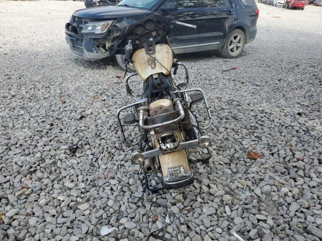 1HD1FCW165Y632397 - 2005 HARLEY-DAVIDSON FLHTCUI GOLD photo 4