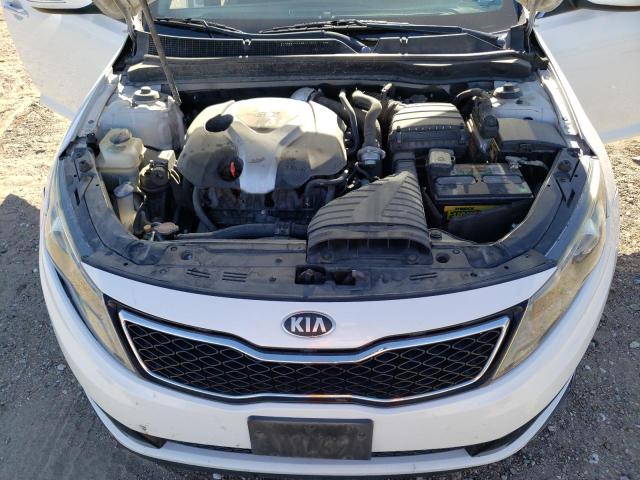 5XXGR4A67DG168415 - 2013 KIA OPTIMA SX WHITE photo 11