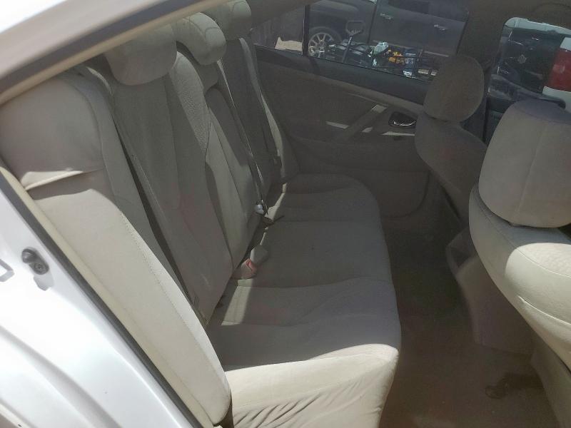 4T1BF3EK6AU520762 - 2010 TOYOTA CAMRY BASE WHITE photo 10