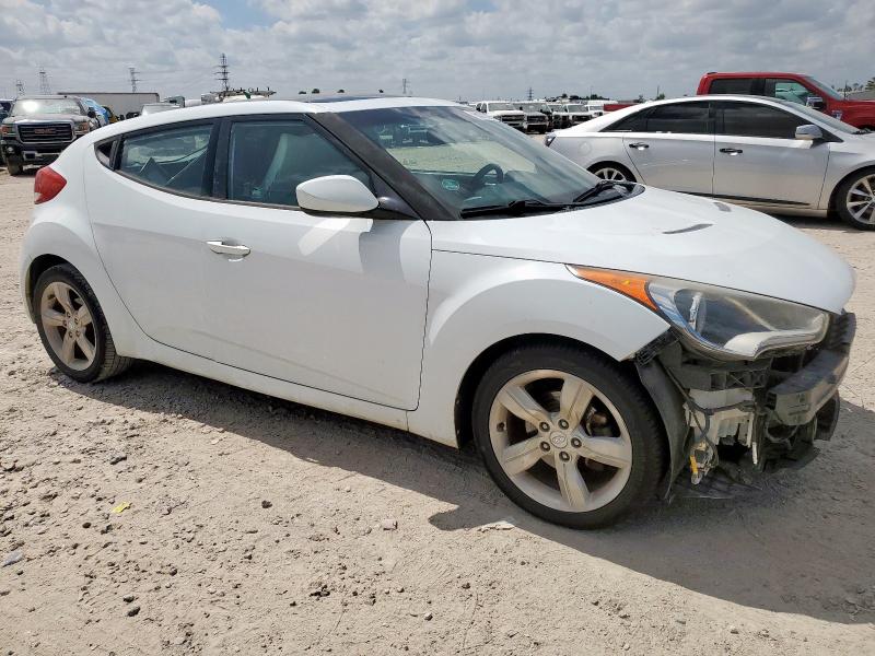 KMHTC6ADXEU211016 - 2014 HYUNDAI VELOSTER WHITE photo 4