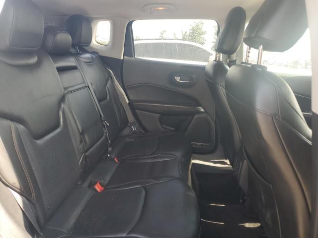 3C4NJDCB9JT341294 - 2018 JEEP COMPASS LIMITED Սև լուսանկար 11