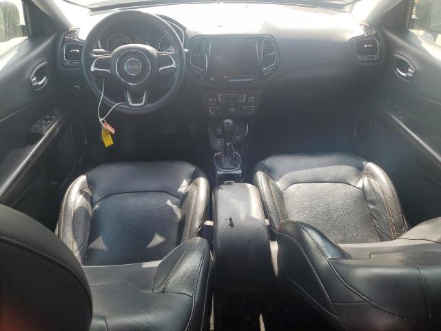 3C4NJDCB9JT341294 - 2018 JEEP COMPASS LIMITED Սև լուսանկար 8