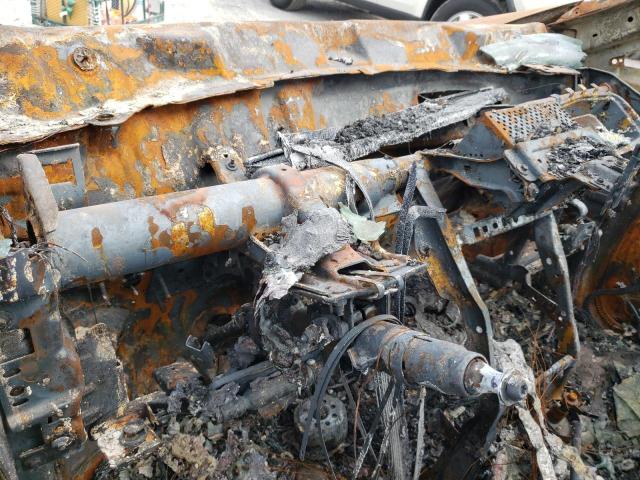 MAJ6P1UL1JC188548 - 2018 FORD ECOSPORT SE BURN photo 9