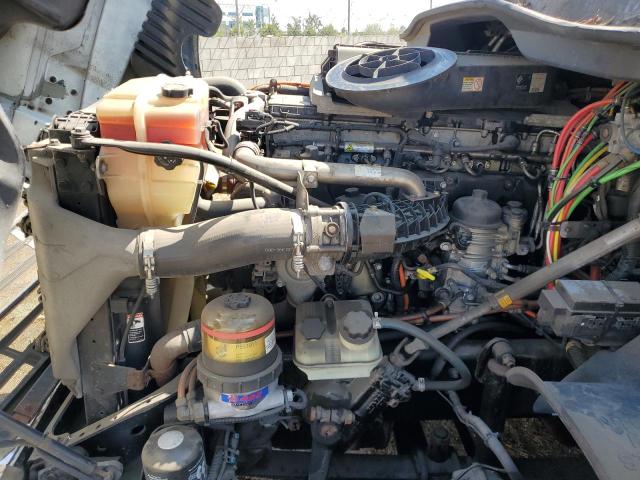 3AKJGLD5XFSGS7058 - 2015 FREIGHTLINER CASCADIA 1 Weiß Foto 7