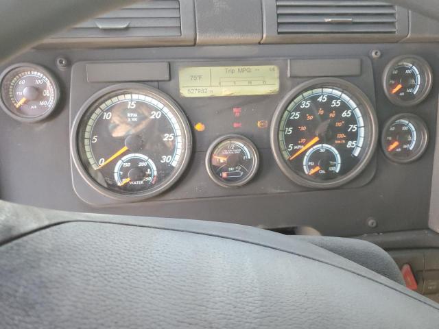 3AKJGLD5XFSGS7058 - 2015 FREIGHTLINER CASCADIA 1 Weiß Foto 8