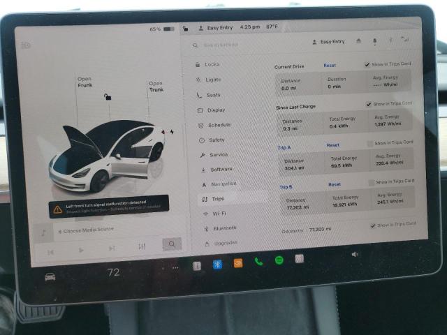 5YJ3E1EB5PF618120 - 2023 TESLA MODEL 3 თეთრი ფოტო 9
