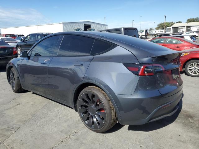 7SAYGDEF0NF562978 - 2022 TESLA MODEL Y GRAY photo 2