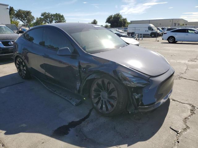 7SAYGDEF0NF562978 - 2022 TESLA MODEL Y GRAY photo 4