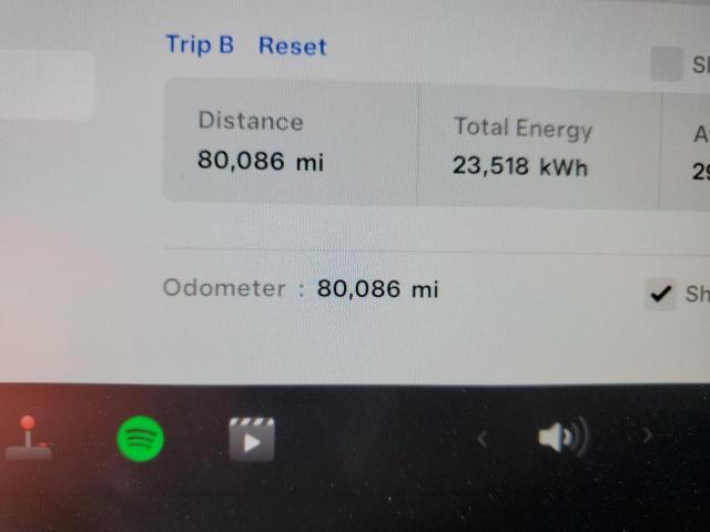 7SAYGDEF0NF562978 - 2022 TESLA MODEL Y GRAY photo 9