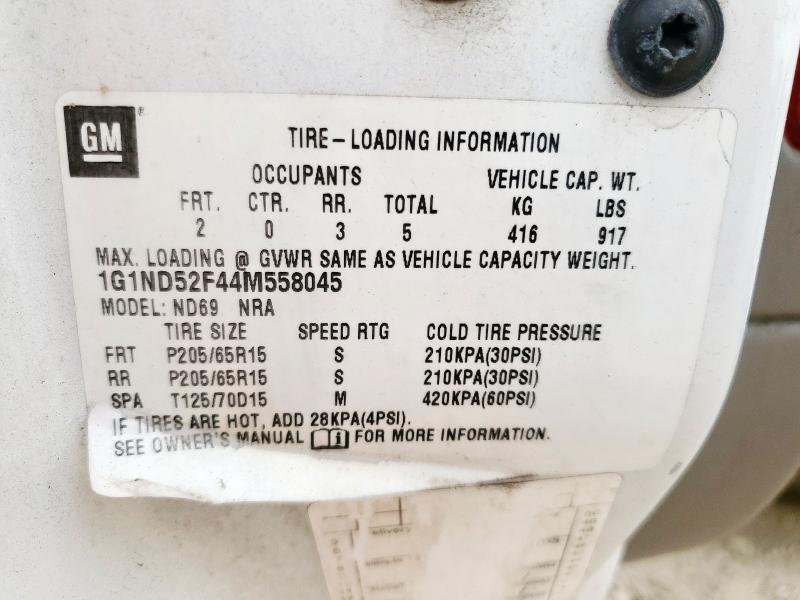 1G1ND52F44M558045 - 2004 CHEVROLET CLASSIC Blanco foto 12