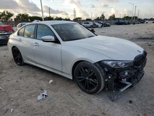 3MW69FF03P8C92251 - 2023 BMW 330I WHITE photo 4