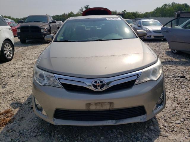 4T1BK1FK9DU528549 - 2013 TOYOTA CAMRY SE GOLD photo 5