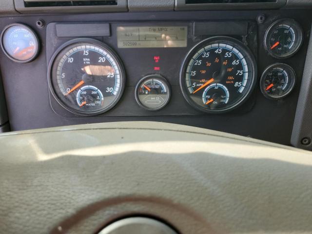 3AKJGLD50FSGS7053 - 2015 FREIGHTLINER CASCADIA 1 Biały zdjęcie 8