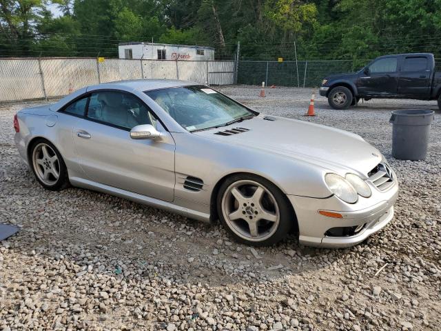WDBSK75F23F033297 - 2003 MERCEDES-BENZ SL 500R 银色 照片 4