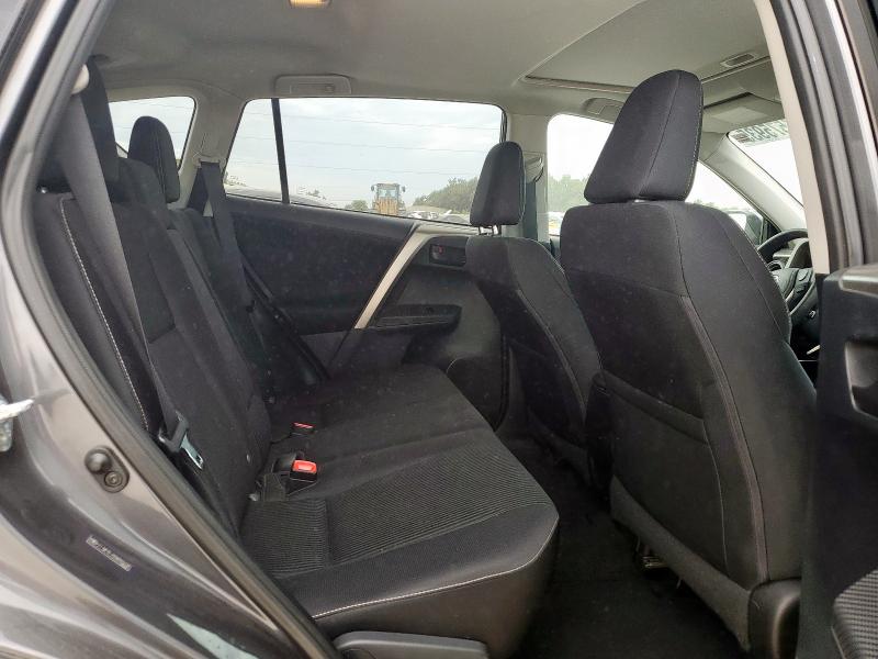2T3WFREV8DW060708 - 2013 TOYOTA RAV4 XLE GRAY photo 11