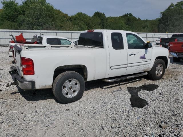 1GCEC29J29Z189876 - 2009 CHEVROLET SILVERADO C1500 LT WHITE photo 3