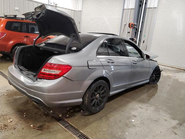 WDDGF8AB6DG124823 - 2013 MERCEDES-BENZ C 300 4MATIC SILVER photo 3