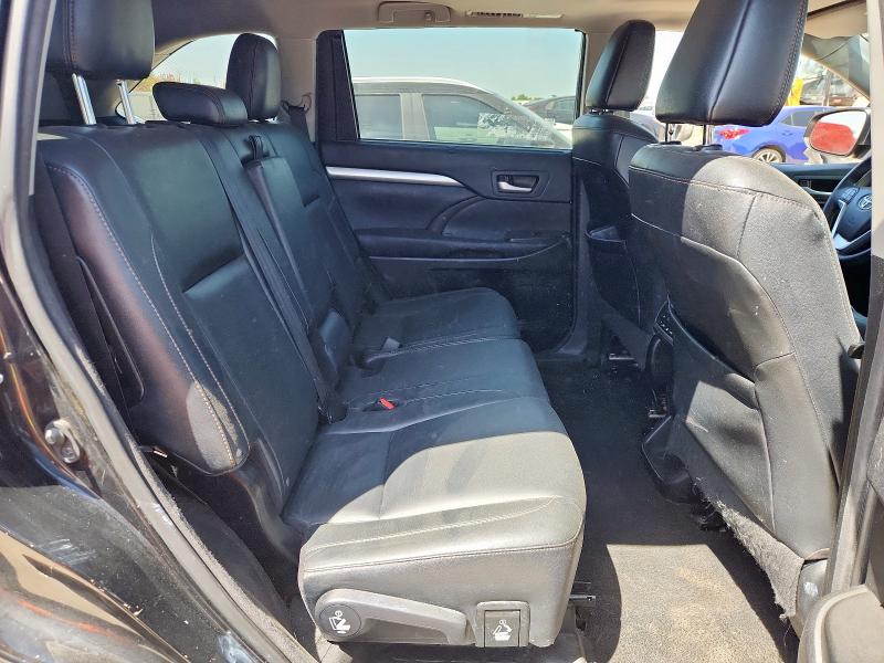 5TDKKRFH0GS505306 - 2016 TOYOTA HIGHLANDER XLE 黑色 照片 10