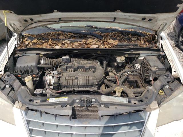 2A4RR6DX1AR148070 - 2010 CHRYSLER TOWN & COU LIMITED WHITE photo 11