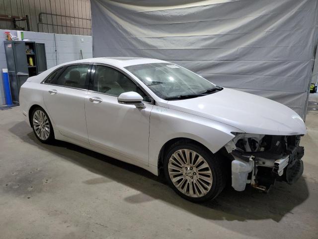 3LN6L2J95FR617442 - 2015 LINCOLN MKZ WHITE photo 4