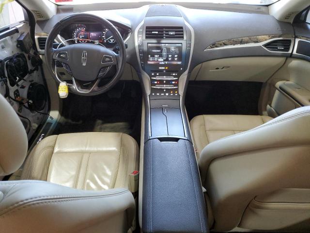 3LN6L2J95FR617442 - 2015 LINCOLN MKZ WHITE photo 8