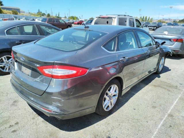 3FA6P0H77FR130380 - 2015 FORD FUSION SE GRAY photo 3