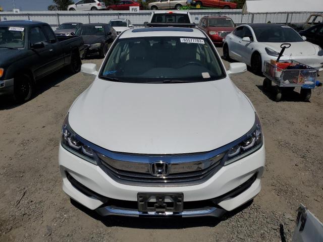 1HGCR2F82GA064199 - 2016 HONDA ACCORD EXL WHITE photo 5