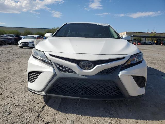 4T1B11HK4KU714013 - 2019 TOYOTA CAMRY L Beyaz fotoğraf 5