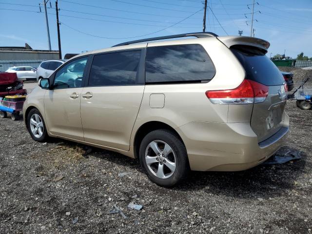 5TDKK3DC8BS133436 - 2011 TOYOTA SIENNA LE GOLD photo 2