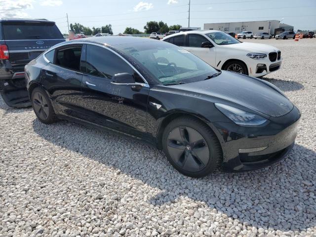 5YJ3E1EAXKF325393 - 2019 TESLA MODEL 3 BLACK photo 4