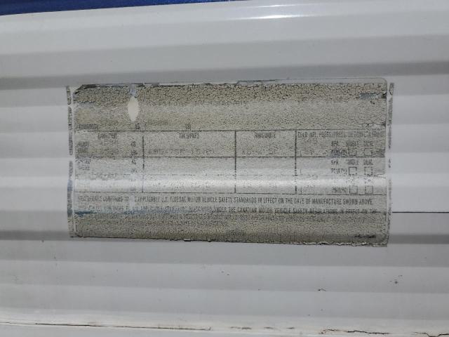 4YDF2552117301331 - 2001 KEYSTONE HORNET WHITE photo 10