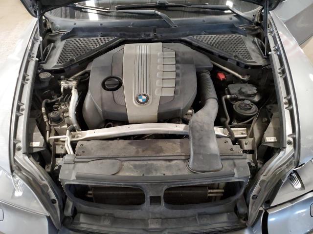 5UXZW0C51CL669795 - 2012 BMW X5 XDRIVE35D GRAY photo 11