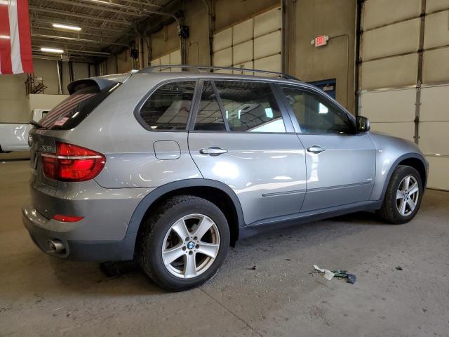 5UXZW0C51CL669795 - 2012 BMW X5 XDRIVE35D GRAY photo 3