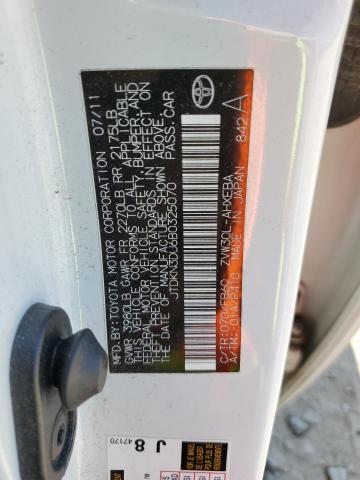 JTDKN3DU6B0325070 - 2011 TOYOTA PRIUS 白色 照片 12