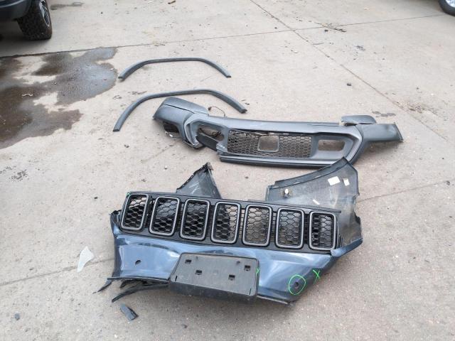 1C4RJFLG8KC697113 - 2019 JEEP GRAND CHER TRAILHAWK 蓝色 照片 13