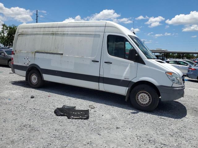 WD3PE8CB6B5560312 - 2011 MERCEDES-BENZ SPRINTER 2500 Beyaz fotoğraf 4