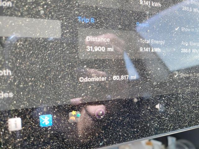 5YJ3E1EB8NF104873 - 2022 TESLA MODEL 3 Schwarz Foto 9