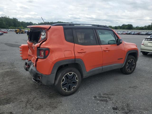 ZACCJBCT0FPB46834 - 2015 JEEP RENEGADE TRAILHAWK ORANGE photo 3