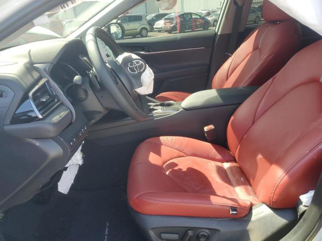 4T1G11AK2RU230576 - 2024 TOYOTA CAMRY SE NIGHT SHADE SILVER photo 7