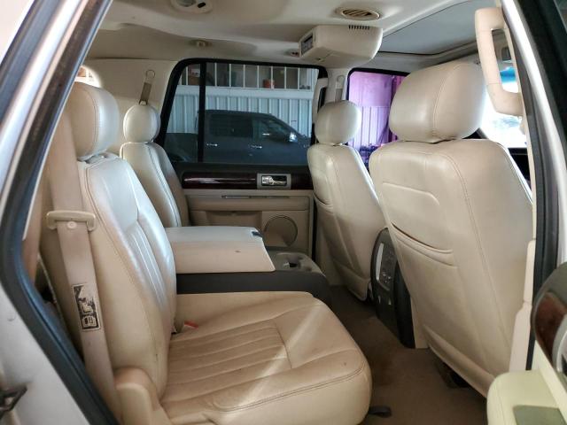 5LMFU28RX3LJ40355 - 2003 LINCOLN NAVIGATOR 银色 照片 11