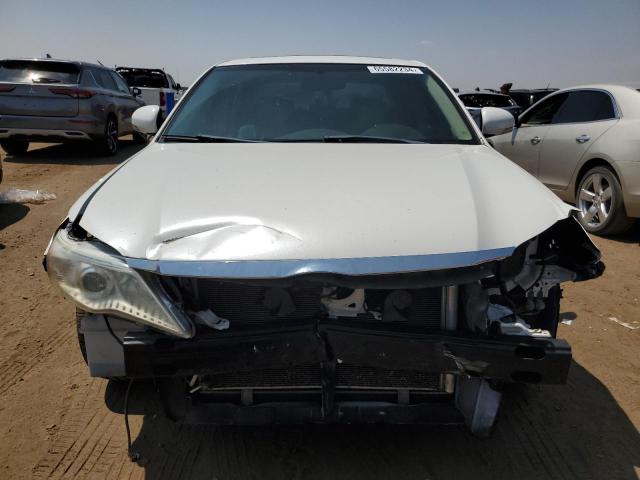 4T1BK3DB7BU434150 - 2011 TOYOTA AVALON BASE 白色 照片 5