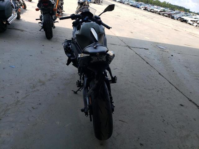 ML5EXER15RDAD3472 - 2024 KAWASAKI EX650 R Зеленый фото 4