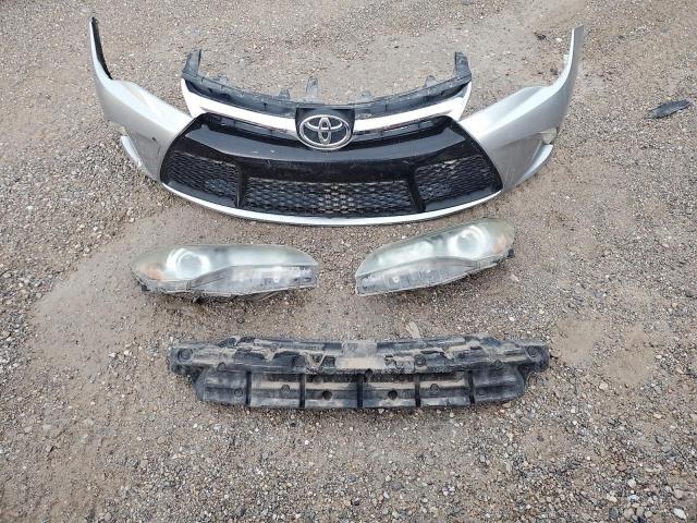 4T1BF1FK9FU952367 - 2015 TOYOTA CAMRY LE SILVER photo 12