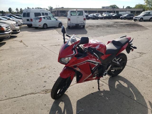 MLHNC5103N5800050 - 2022 HONDA CBR300R R RED photo 2