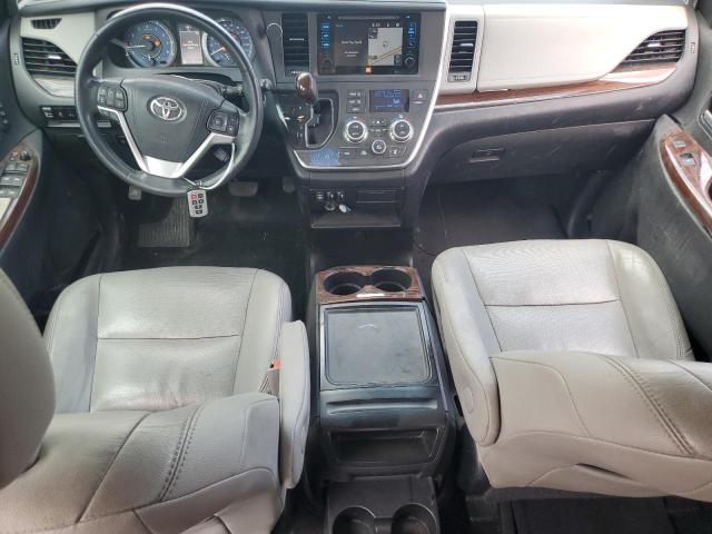 5TDDK3DC2FS126299 - 2015 TOYOTA SIENNA XLE 银色 照片 8