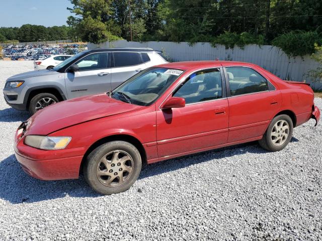 1999 TOYOTA CAMRY LE, 