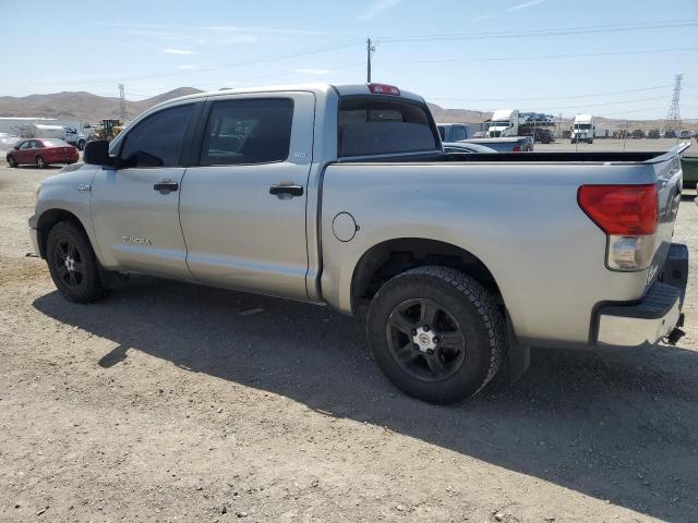 5TBDV54117S467771 - 2007 TOYOTA TUNDRA CREWMAX SR5 SILVER photo 2